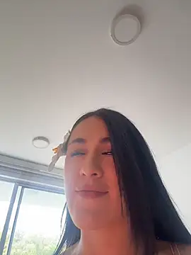 SerenaFox  online show from 14, 5, 2026