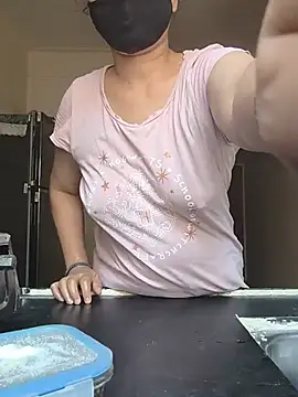 HeartlessGirl online show from 13, 5, 2026