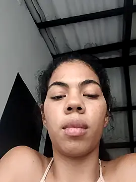 Snapshot of DakotaStills_ chatting on 7, 5, 2026 DakotaStills online show from 7, 5, 2026
