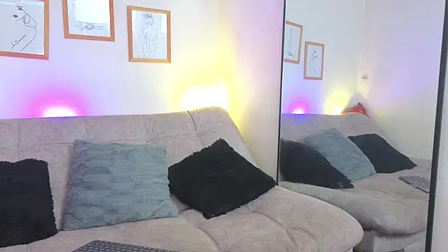 Snapshot of CharlotteCopper_ chatting on 9, 5, 2026 CharlotteCopper online show from 9, 5, 2026