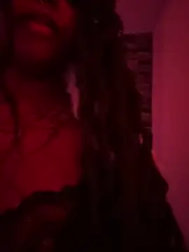 Nyla xox online show from 13, 5, 2026