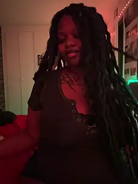 Nyla xox online show from 25, 4, 2026