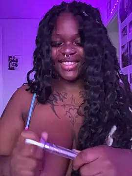 Nyla xox online show from 20, 5, 2026
