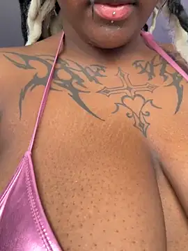 Nyla xox online show from 15, 5, 2026