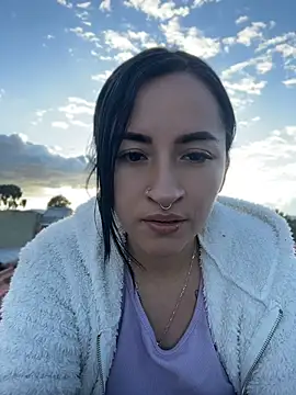Snapshot of kimberly_peter chatting on 20, 6, 2026 kimberly peter online show from 20, 6, 2026