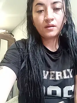 Snapshot of kimberly_peter chatting on 16, 7, 2026 kimberly peter online show from 16, 7, 2026