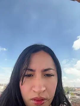 kimberly peter online show from 22, 4, 2026