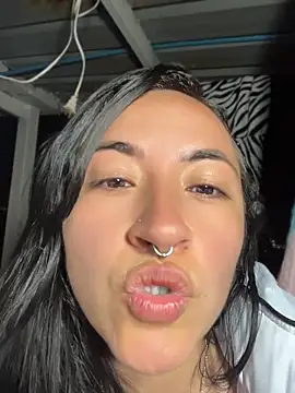 kimberly peter online show from 25, 4, 2026
