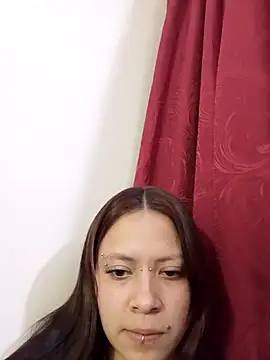 AuroraaMoonn online show from 2, 4, 2026