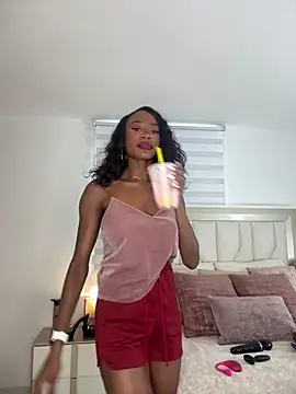 Snapshot of Ayra-starh chatting on 23, 5, 2026 Ayra-starh online show from 23, 5, 2026