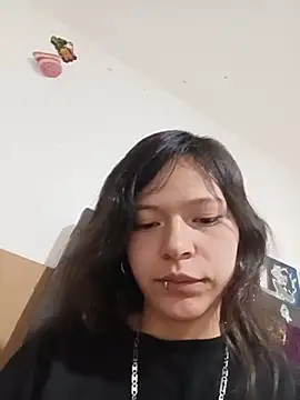 Snapshot of Ninffa_sweet21 chatting on 19, 6, 2026 Ninffa sweet21 online show from 19, 6, 2026