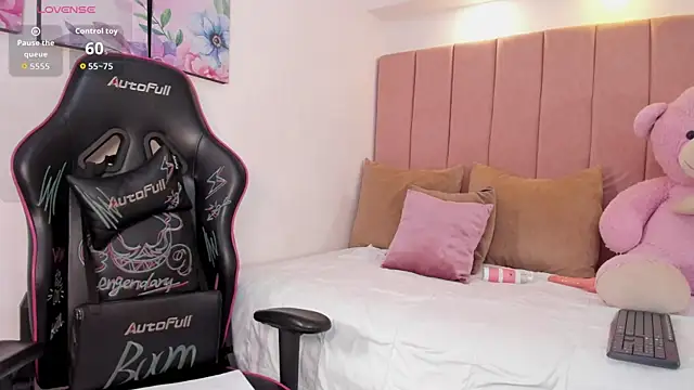 natalia vela online show from 3, 6, 2026
