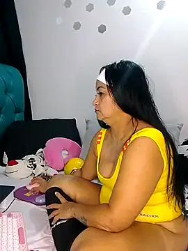 Snapshot of antonelamistresxxx chatting on 12, 6, 2026 antonelamistresxxx online show from 12, 6, 2026