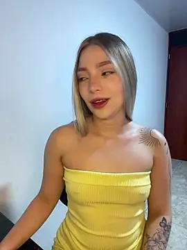 Snapshot of Catalina_bel chatting on 1, 7, 2026 Catalina bel online show from 1, 7, 2026