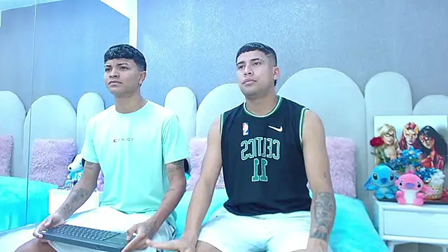 party duo playboy online show from 29, 3, 2026