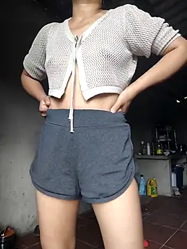 xinhxinh-cute online show from 16, 5, 2026
