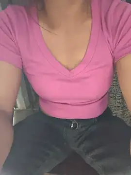 xinhxinh-cute online show from 6, 8, 2026
