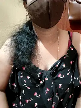 Snapshot of Latha_lovely chatting on 25, 4, 2026 Latha lovely online show from 25, 4, 2026