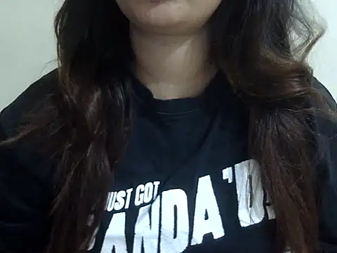 Snapshot of shivi_jaan chatting on 20, 5, 2026 shivi jaan online show from 20, 5, 2026