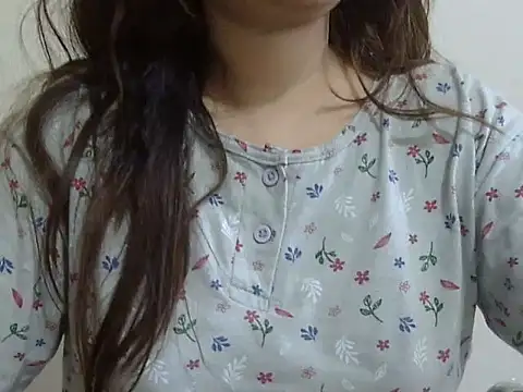 Snapshot of shivi_jaan chatting on 30, 5, 2026 shivi jaan online show from 30, 5, 2026