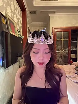 thelittlexx online show from 9, 4, 2026