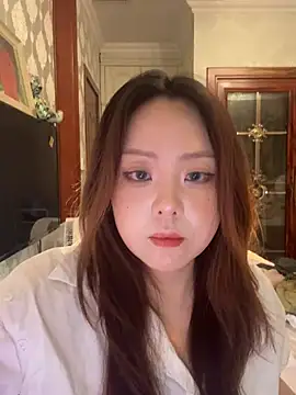 thelittlexx online show from 9, 4, 2026