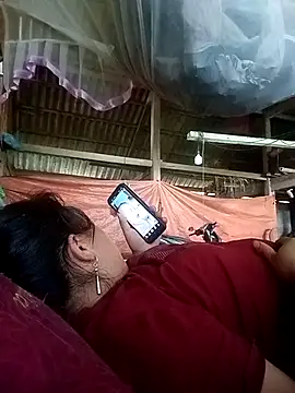 Snapshot of Smile-x chatting on 14, 4, 2026 Smile-x online show from 14, 4, 2026