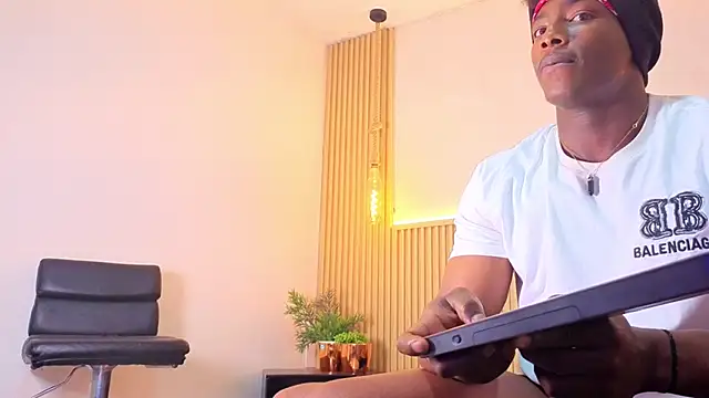 maxmuscle10 online show from 7, 6, 2026