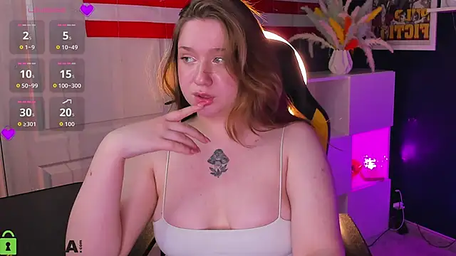 Snapshot of Lilit_Sinful chatting on 25, 4, 2026 Lilit Sinful online show from 25, 4, 2026