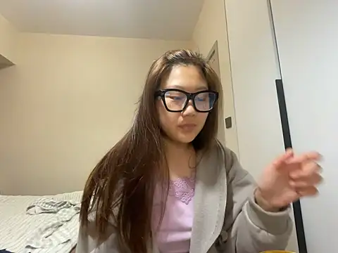 tutu512 online show from 27, 3, 2026