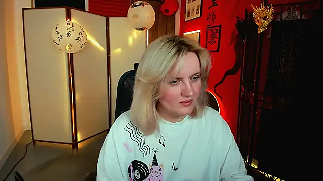 KathyBriggs online show from 8, 5, 2026