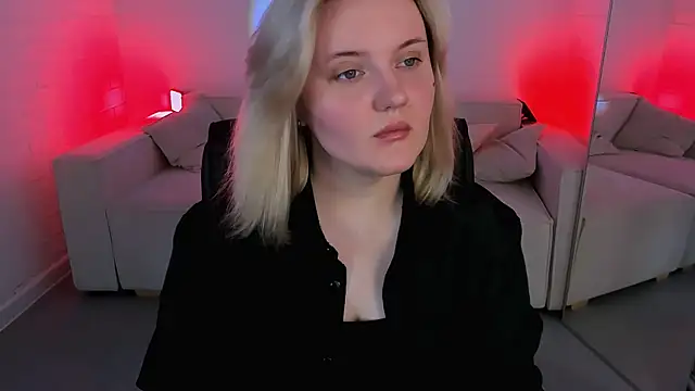 KathyBriggs online show from 5, 4, 2026
