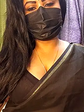 Snapshot of Anushka_flower chatting on 7, 6, 2026 Anushka flower online show from 7, 6, 2026
