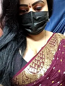 Snapshot of Anushka_flower chatting on 5, 6, 2026 Anushka flower online show from 5, 6, 2026