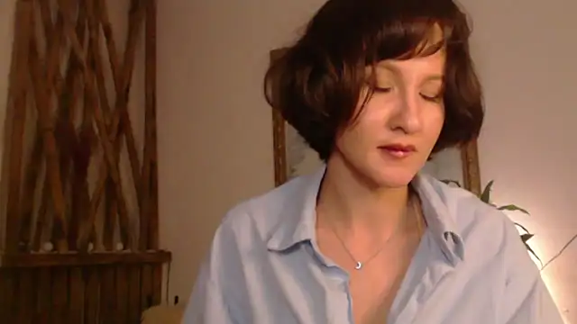 Snapshot of wanderwhitch chatting on 4, 6, 2026 wanderwhitch online show from 4, 6, 2026