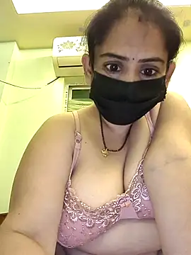 Snapshot of sonalidey5564 chatting on 29, 4, 2026 sonalidey5564 online show from 29, 4, 2026