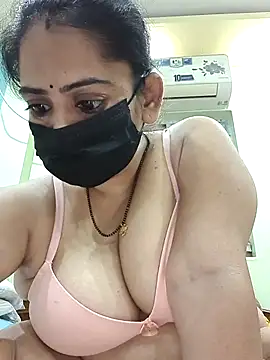 Snapshot of sonalidey5564 chatting on 26, 4, 2026 sonalidey5564 online show from 26, 4, 2026