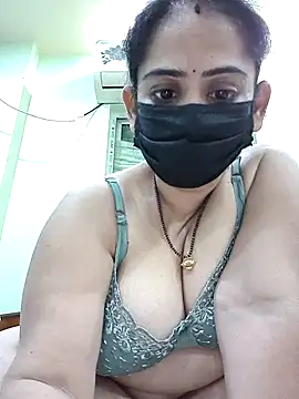Snapshot of sonalidey5564 chatting on 1, 5, 2026 sonalidey5564 online show from 1, 5, 2026