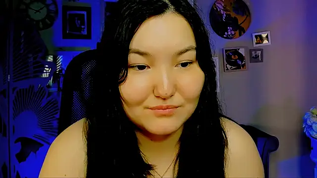 CamilaMartiez online show from 12, 4, 2026