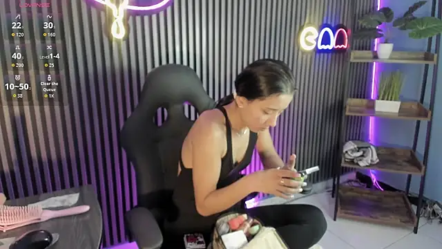 Luna roose1 online show from 22, 4, 2026