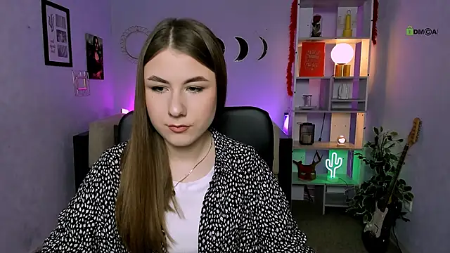 luna wisper online show from 3, 4, 2026