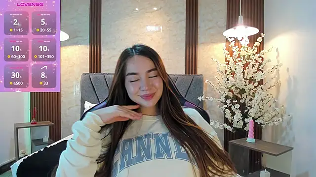 Snapshot of Anissa_m_ chatting on 13, 4, 2026 Anissa m online show from 13, 4, 2026