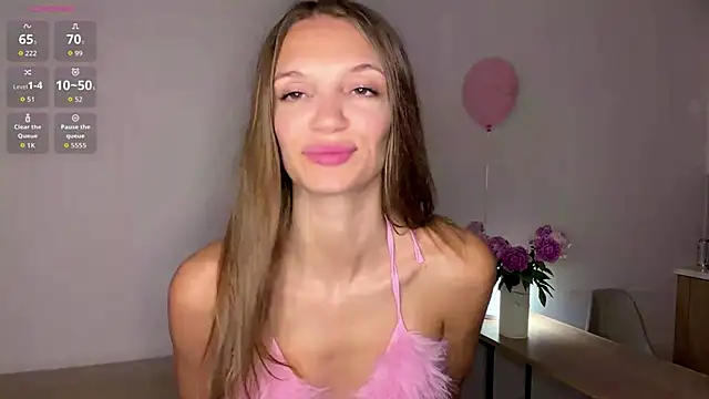 OdetteTrentinella online show from 11, 6, 2026