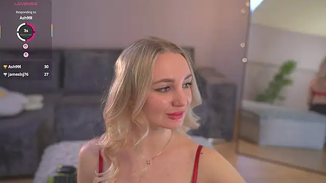 Snapshot of Sweety_Becky chatting on 19, 4, 2026 Sweety Becky online show from 19, 4, 2026