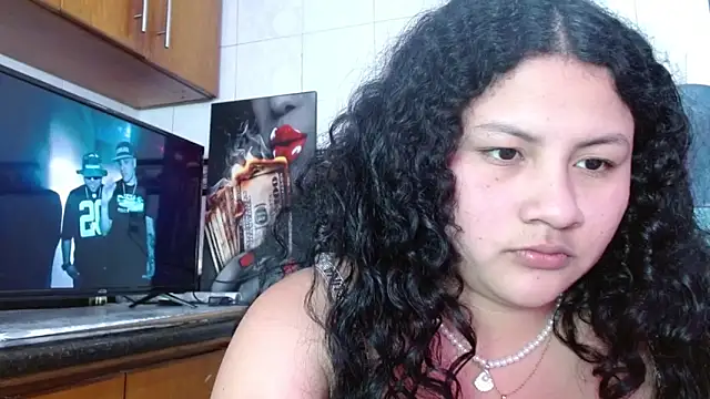 Snapshot of Slut_Full_Messy chatting on 26, 3, 2026 Slut Full Messy online show from 26, 3, 2026