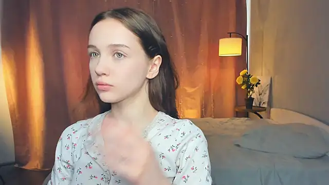Snapshot of SharriSang chatting on 12, 6, 2026 SharriSang online show from 12, 6, 2026