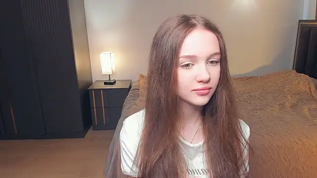 Snapshot of SharriSang chatting on 8, 4, 2026 SharriSang online show from 8, 4, 2026
