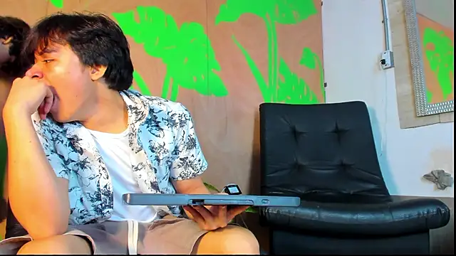 Snapshot of Max_gold chatting on 27, 3, 2026 Max gold online show from 27, 3, 2026