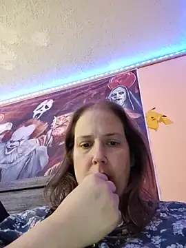 023thickandjuicy07 online show from 19, 6, 2026