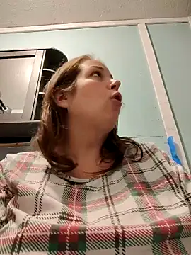 Snapshot of 023thickandjuicy07 chatting on 10, 5, 2026 023thickandjuicy07 online show from 10, 5, 2026